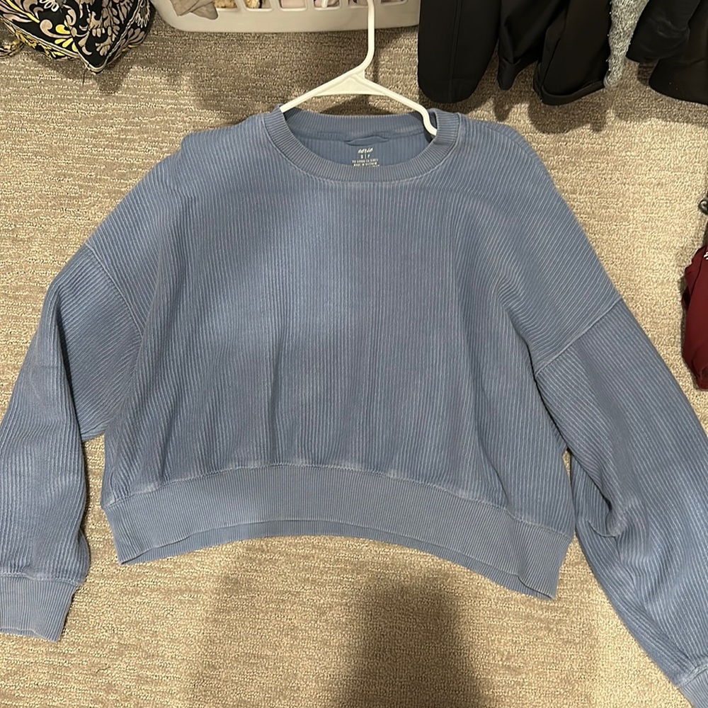 Aerie cropped sweatshirt